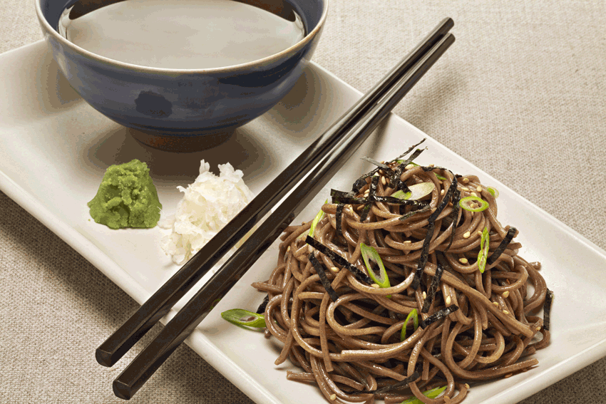 Zaru Soba (Cold Buckwheat Noodles with Homemade Dipping Sauce)